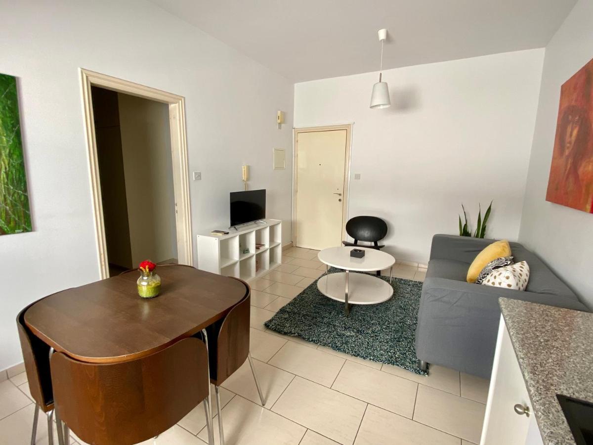 Cosy One Bedroom Apartment In Pafos Экстерьер фото