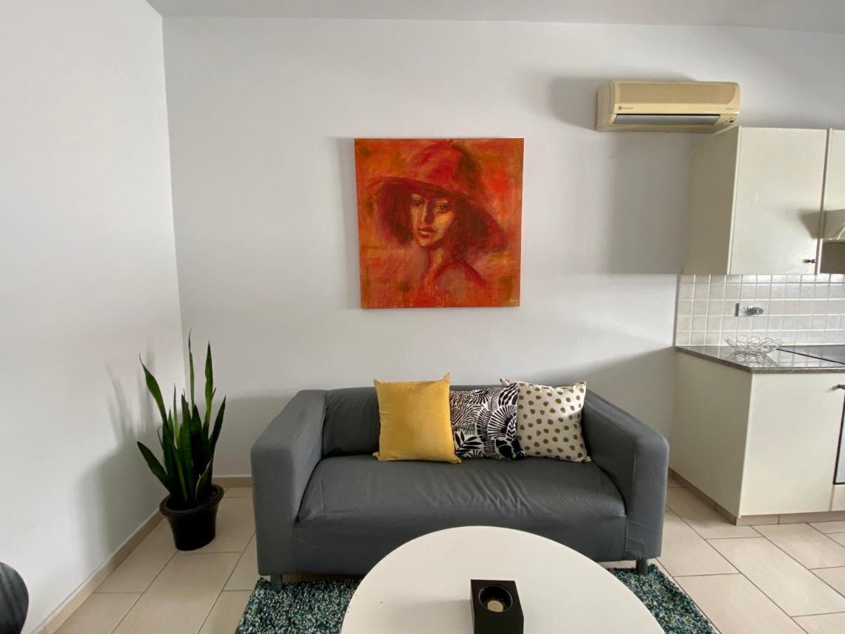 Cosy One Bedroom Apartment In Pafos Экстерьер фото